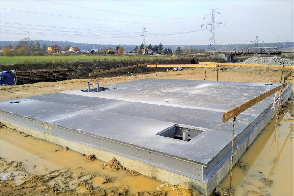 Rozebiratelné kompozitní zakrytí velkých otvorů MULTISPAN-K