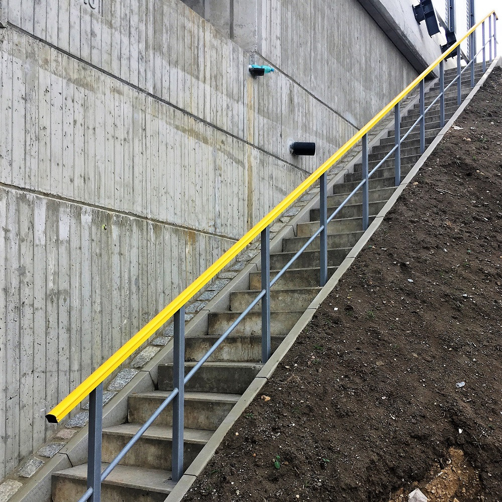 Obslužná schodiště